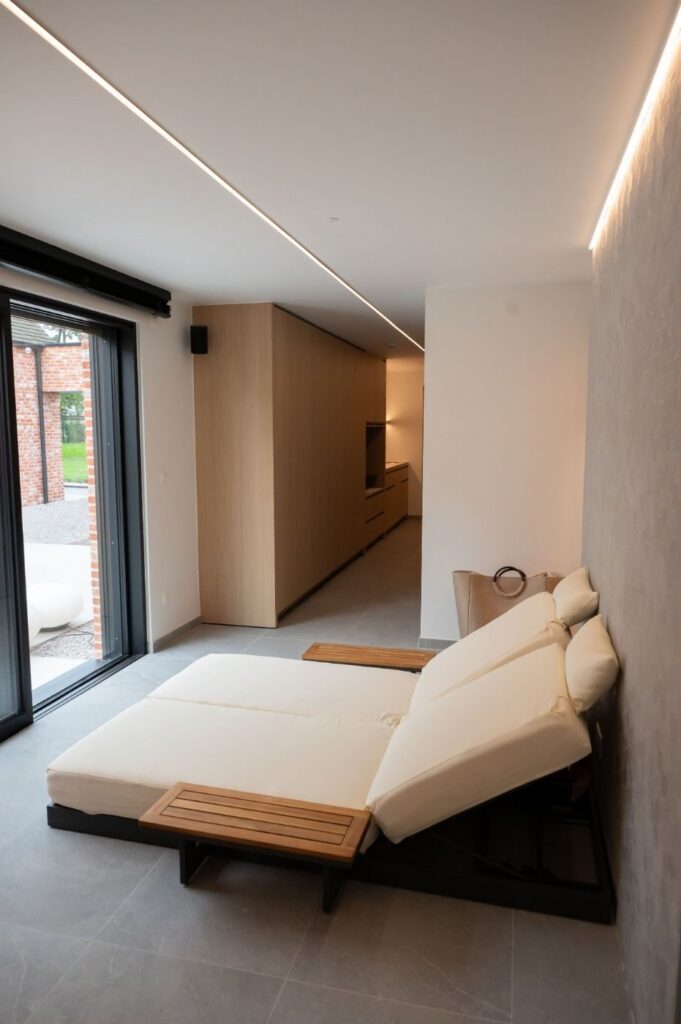 Volledig interieur in warme neutralen, Bilzen-Hoeselt (foto 5)